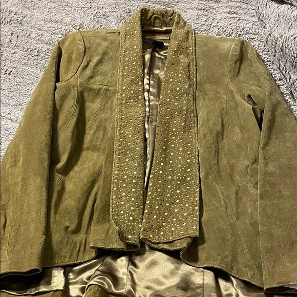IMAN Olive Green Suede Open-Front Blazer with Embellished Collar 💯 leather - Picture 2 of 8